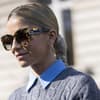 Caro Daur trägt Cateye-Sonnenbrille