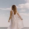 Frau am Meer