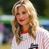 Xenia Adonts roter Lippenstift