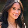 Meghan Markle lächelt