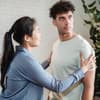 Mann und Frau streiten sich