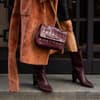 Taschen-Trend Bordeauxrot im Herbst
