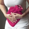 Bauch wird gewärmt