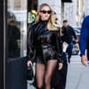 Sydney Sweeney setzt neuen Frühlings-Trend Sydney Sweeney im Leder-Look