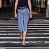 Gigi Hadid in Caprihose