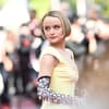 Joey King mit einem kurzen Bob