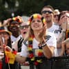 Deutsche Fußball-Fans beim Public Viewing