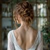 Braut mit romantischer Locken-Frisur