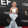Sabrina Carpenter setzt bei den Grammys diesen zauberhaften Frisuren-Trend