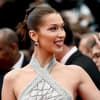 Bella Hadid verbraucht von dieser Drogerie-Creme 8 Stück im Monat