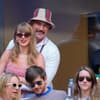 Taylor Swifts Verlobungsmaniküre lässt uns unsere überdenken