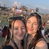 Silva Oldenburg und Laura Carstens vor der Mainstage des PAROOKAVILLE Festivals. Silva Oldenburg und Laura Carstens vor der Mainstage des PAROOKAVILLE Festivals.