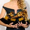 grammys-2010-taylor-swift-gewann-vier-auszeichnungen-bild-getty-images-200x300-625650.jpg