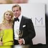 modern-family-und-homeland-sind-die-abraeumer-bei-den-emmys-2012-480x270-1667876.jpg