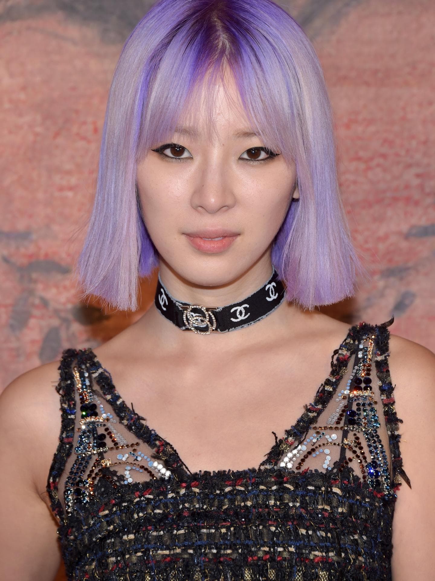 Pastell Lila Haare