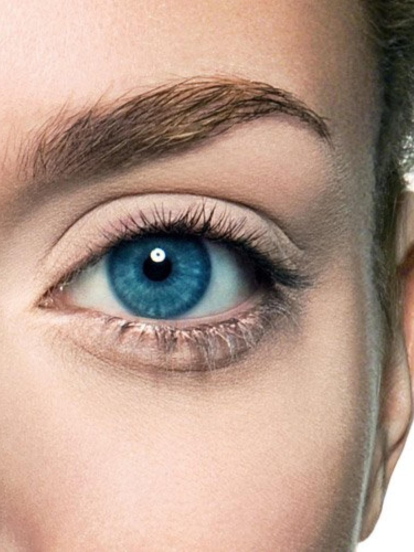 Make-up mit Concealer Make-up mit Concealer