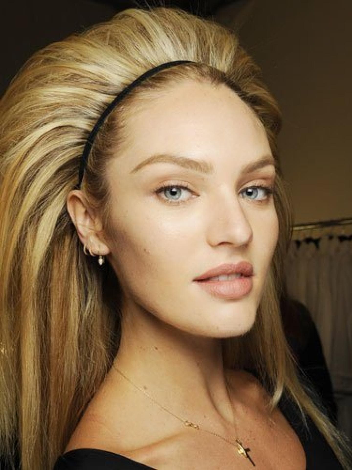 Augenbrauen wie von Candice Swanepoel