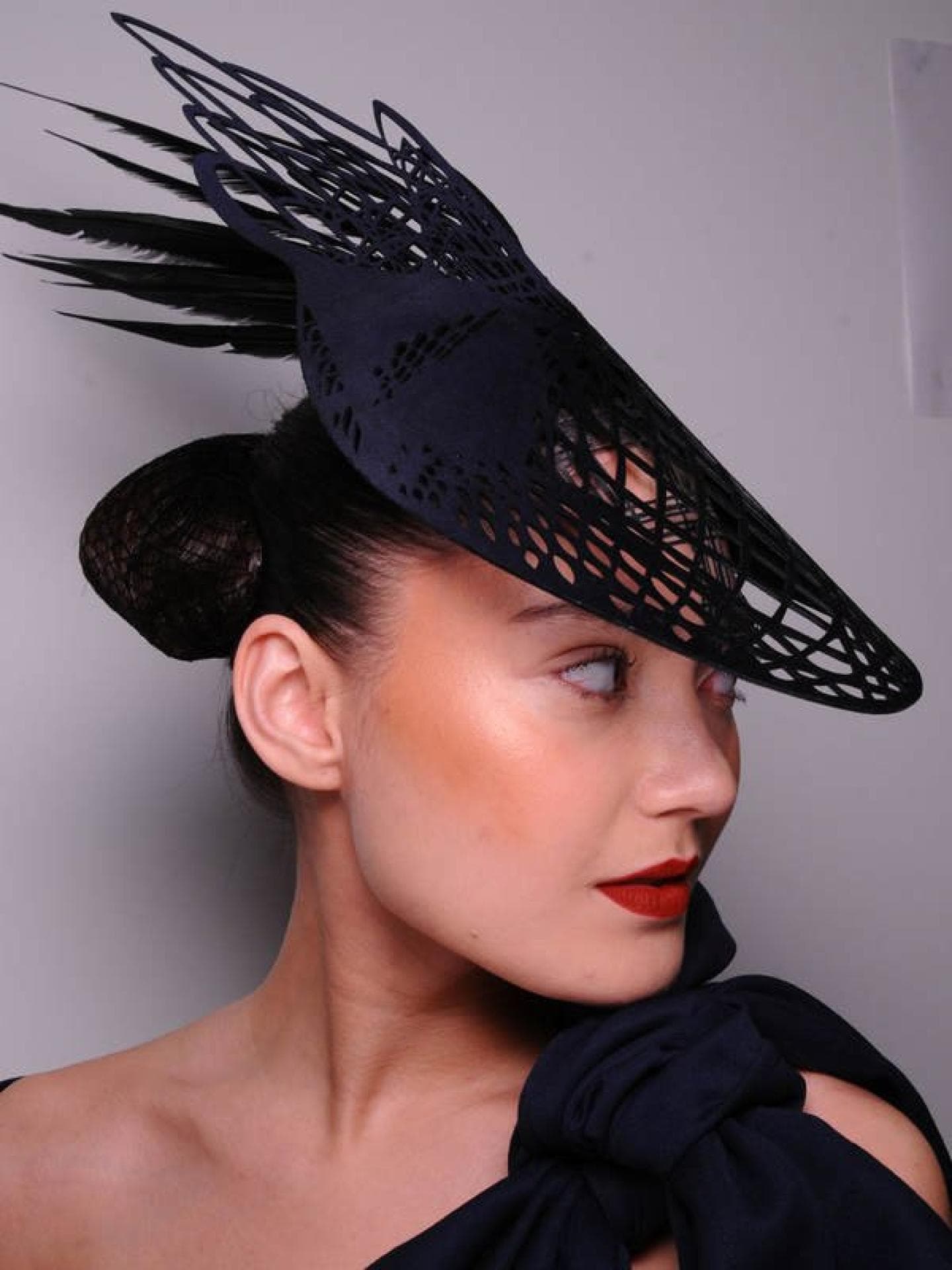 Frisur zum Fascinator Frisur zum Fascinator