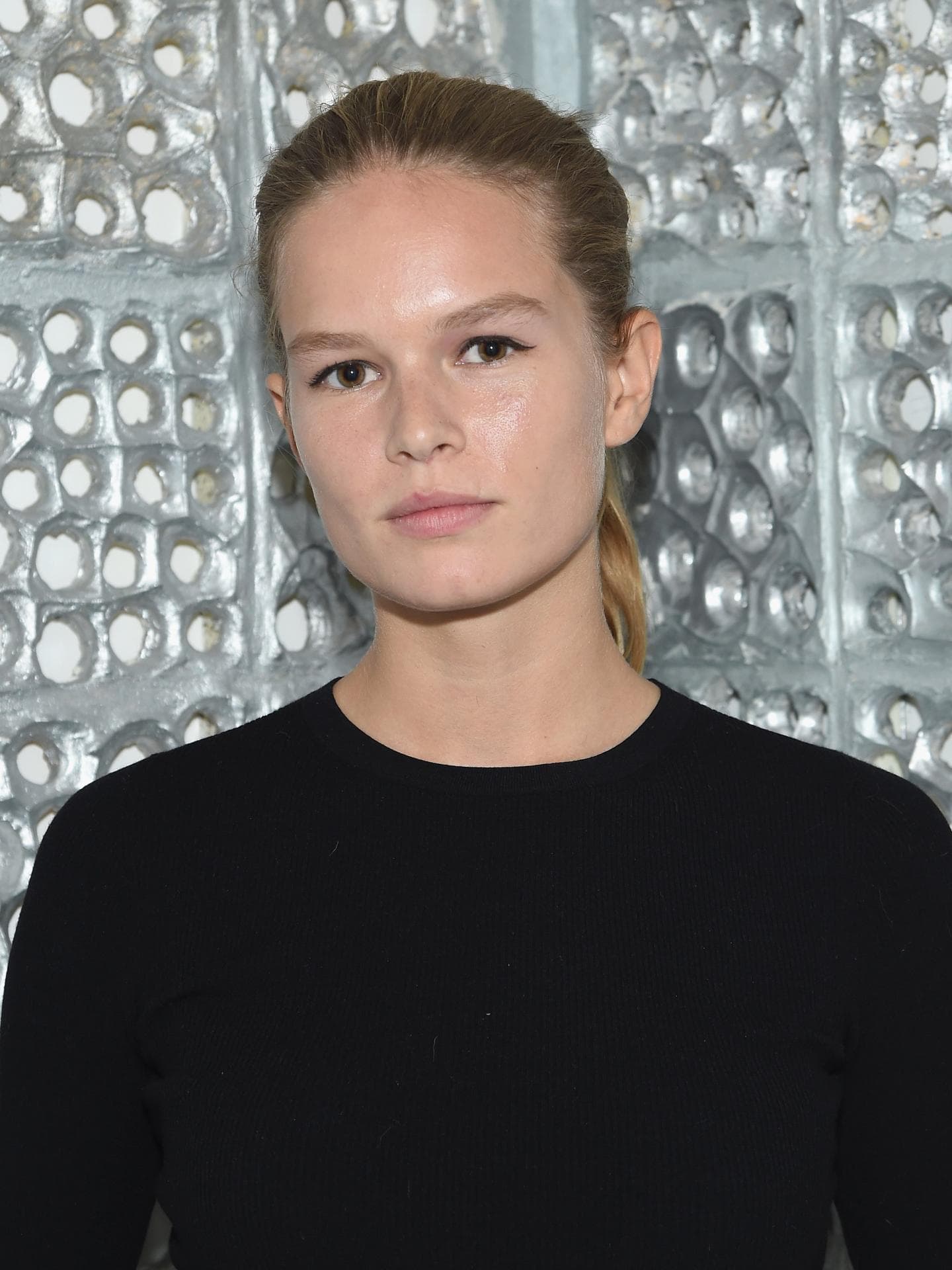 Anna Ewers