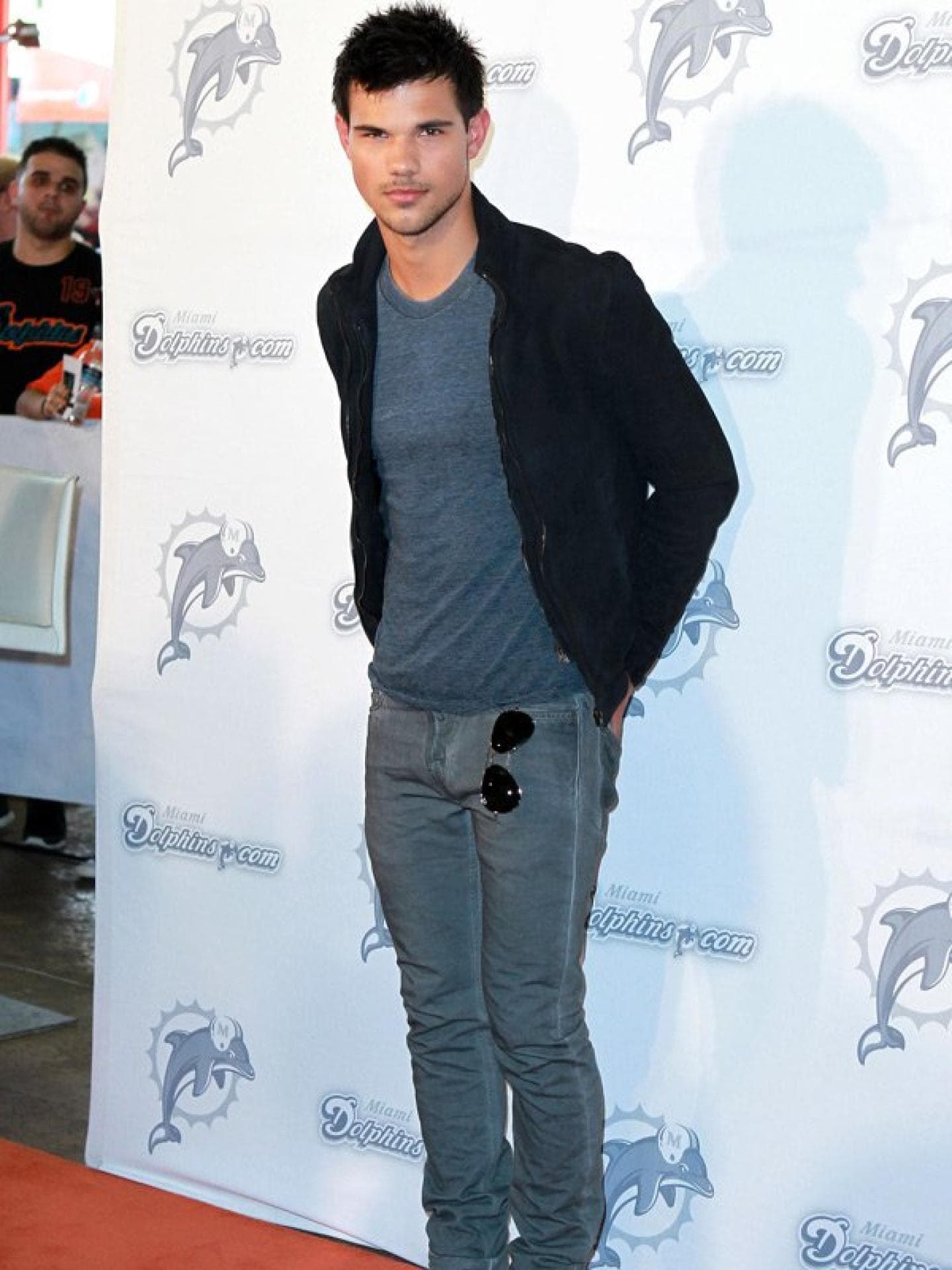 Taylor Lautner Bulge