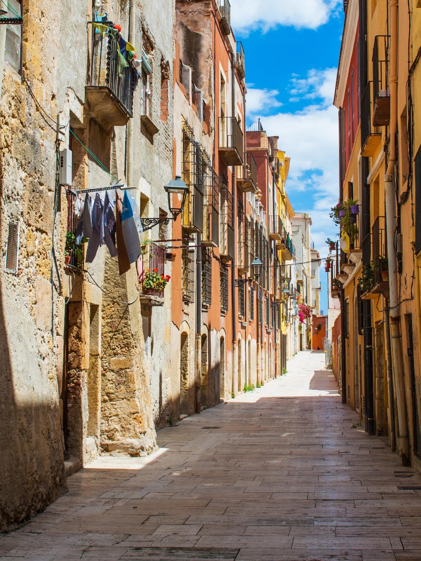Spanien