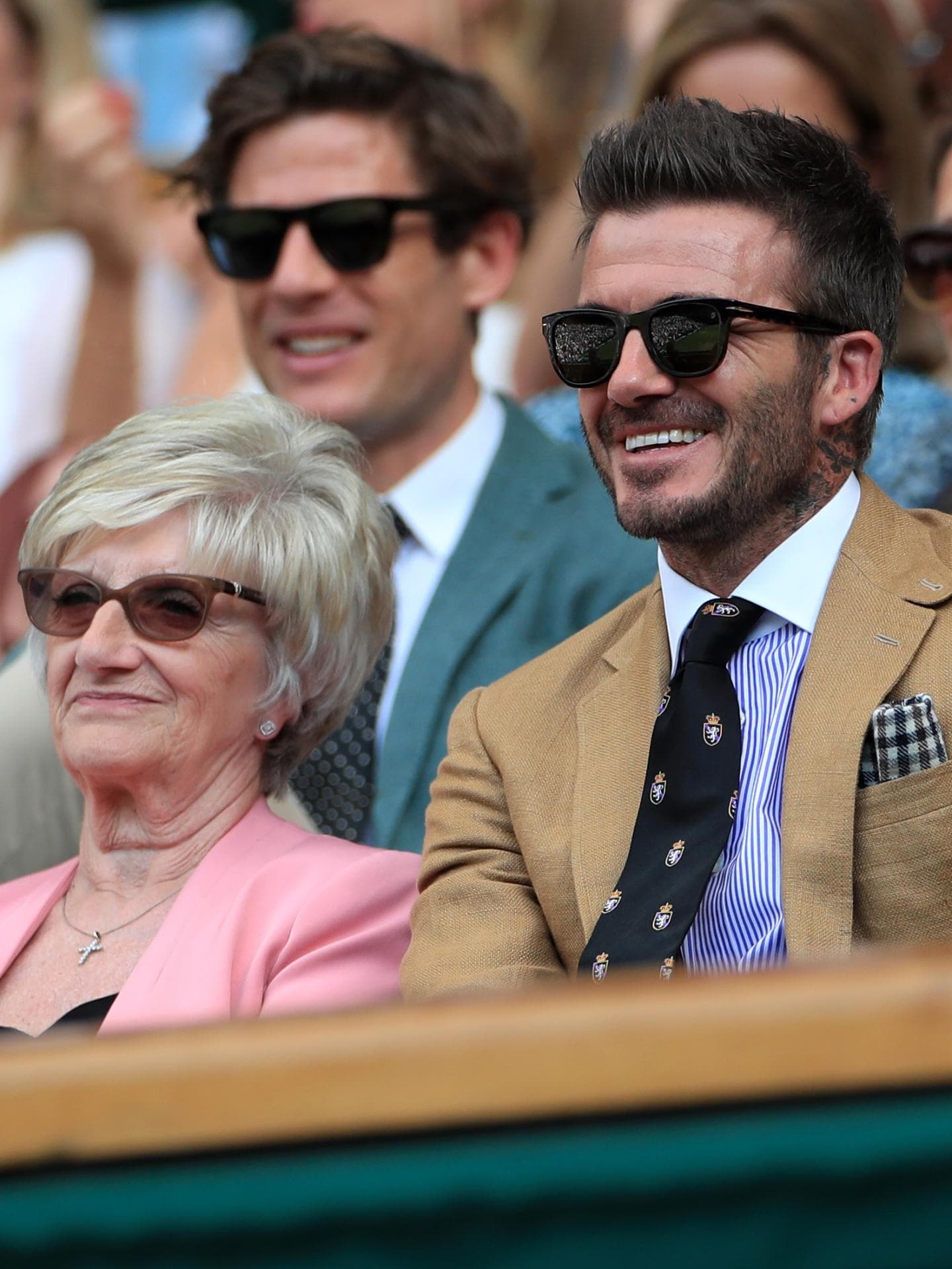 David Beckham und seine Mutter