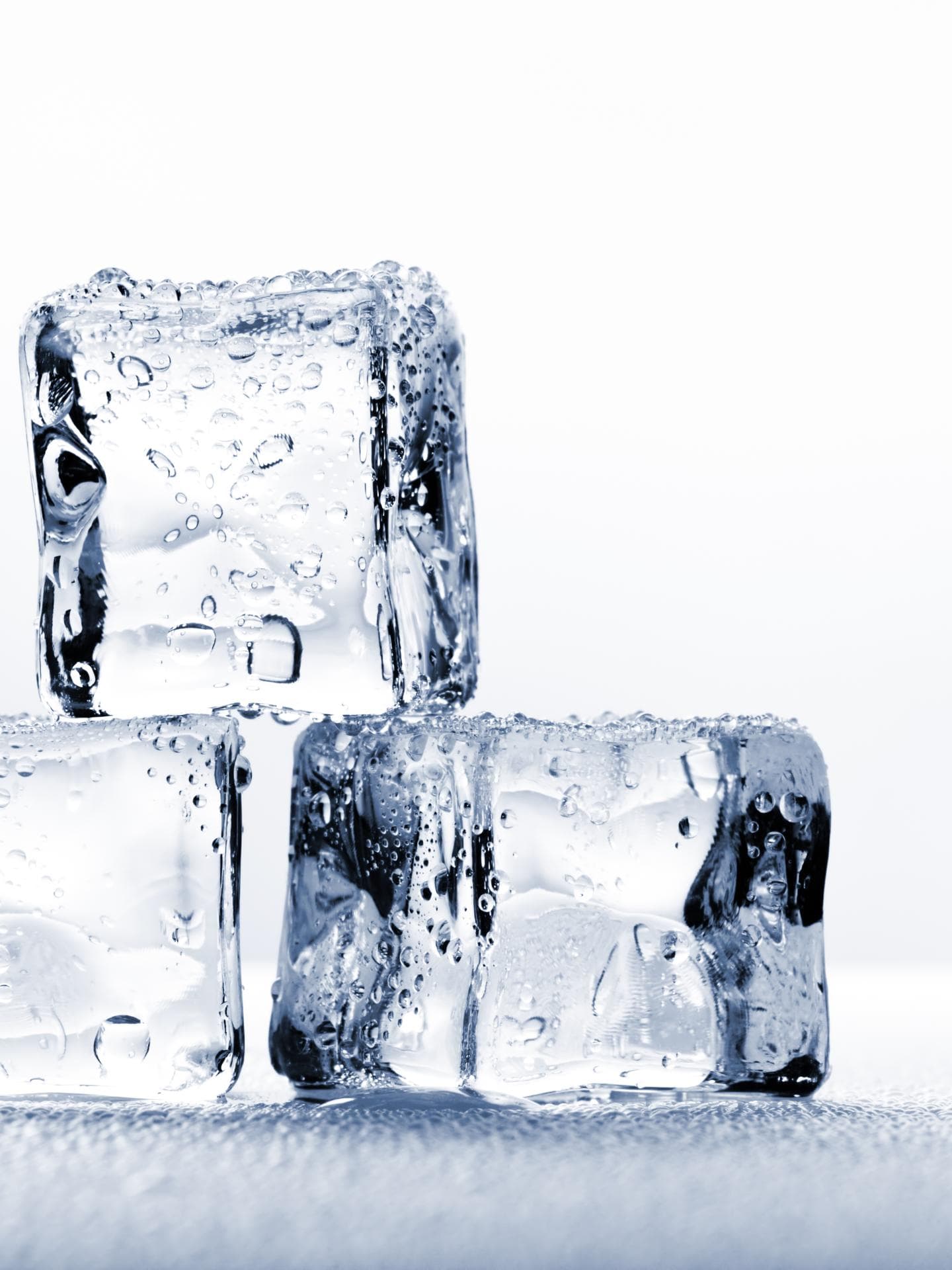 Eiswürfel gegen Pickel