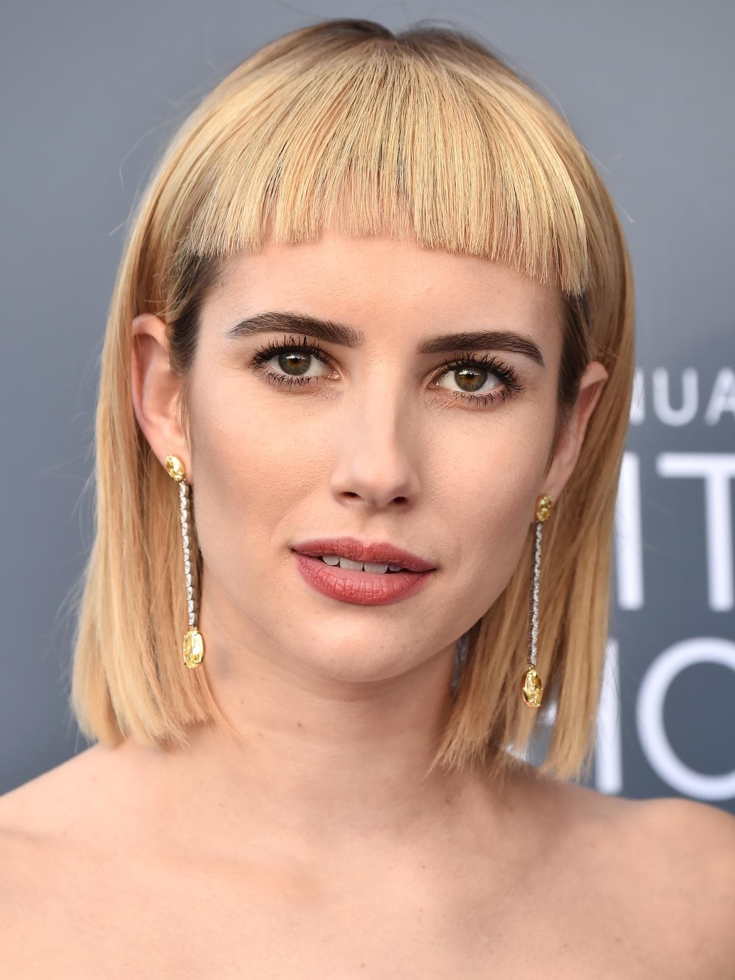 Emma Roberts mit Pony