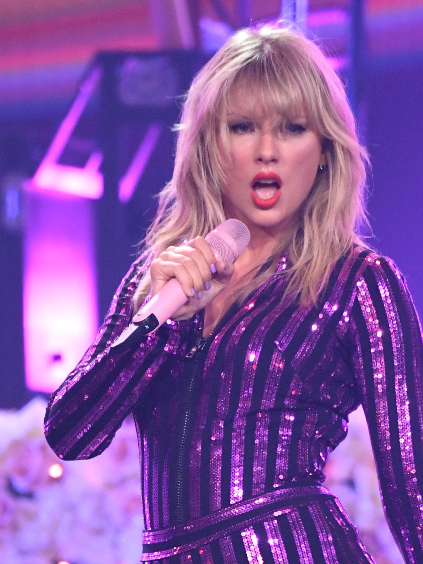 Stufenschnitt Taylor Swift 