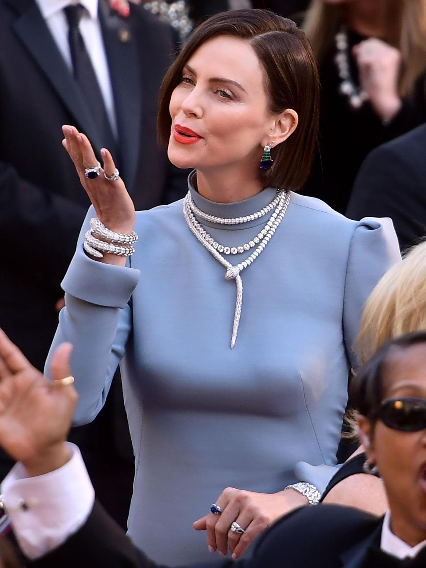 charlize theron kuss