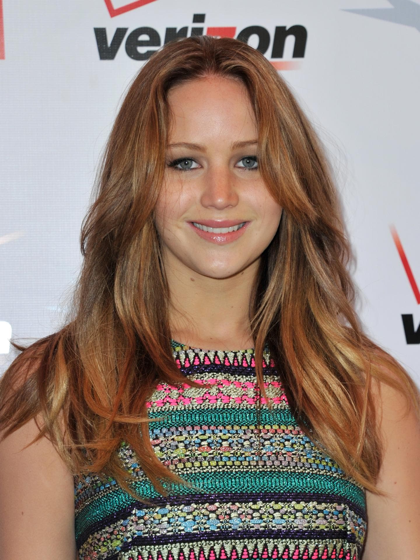 jennifer lawrence naturhaarfarbe