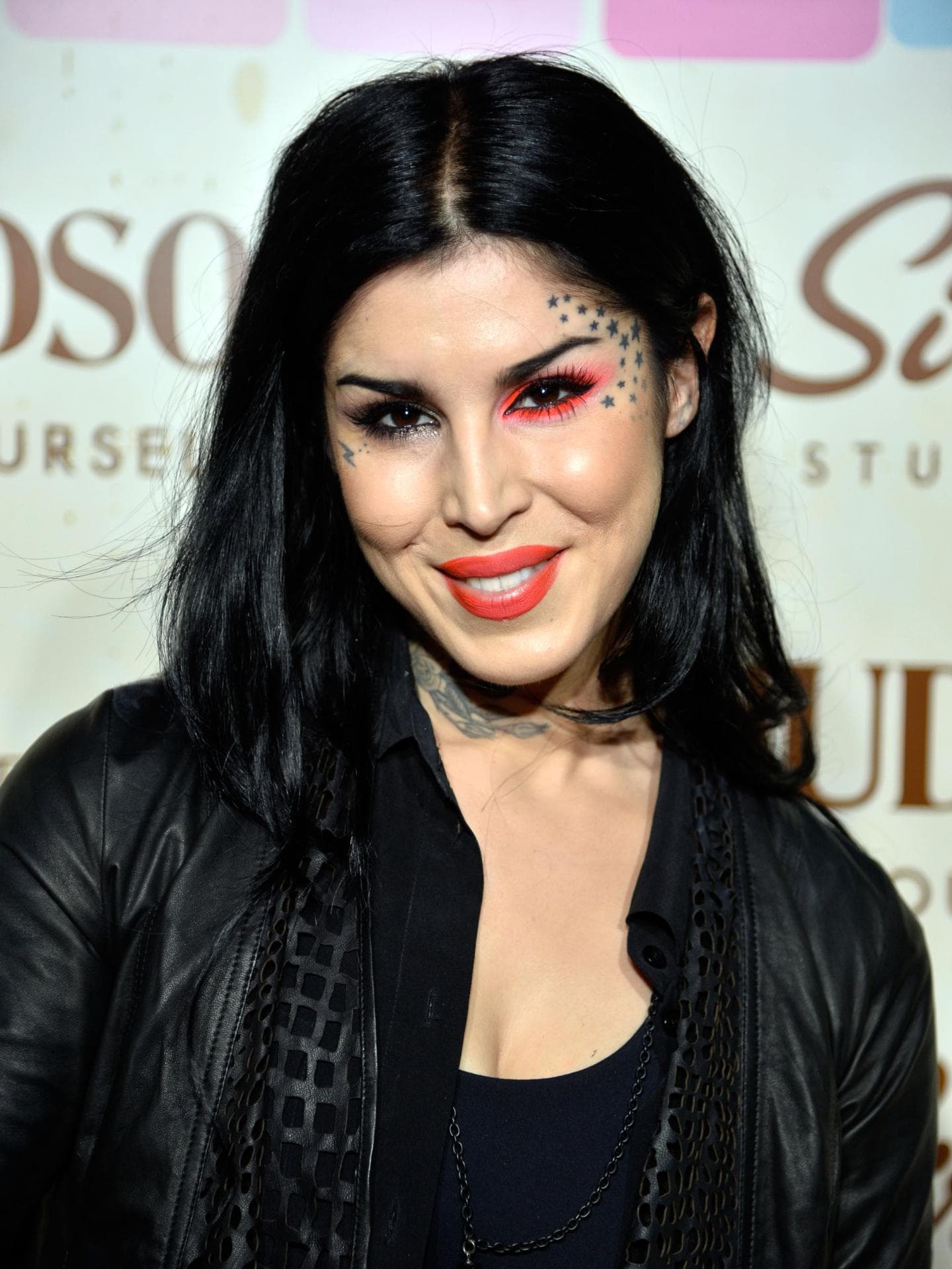Kat von D Gesichtstattoo