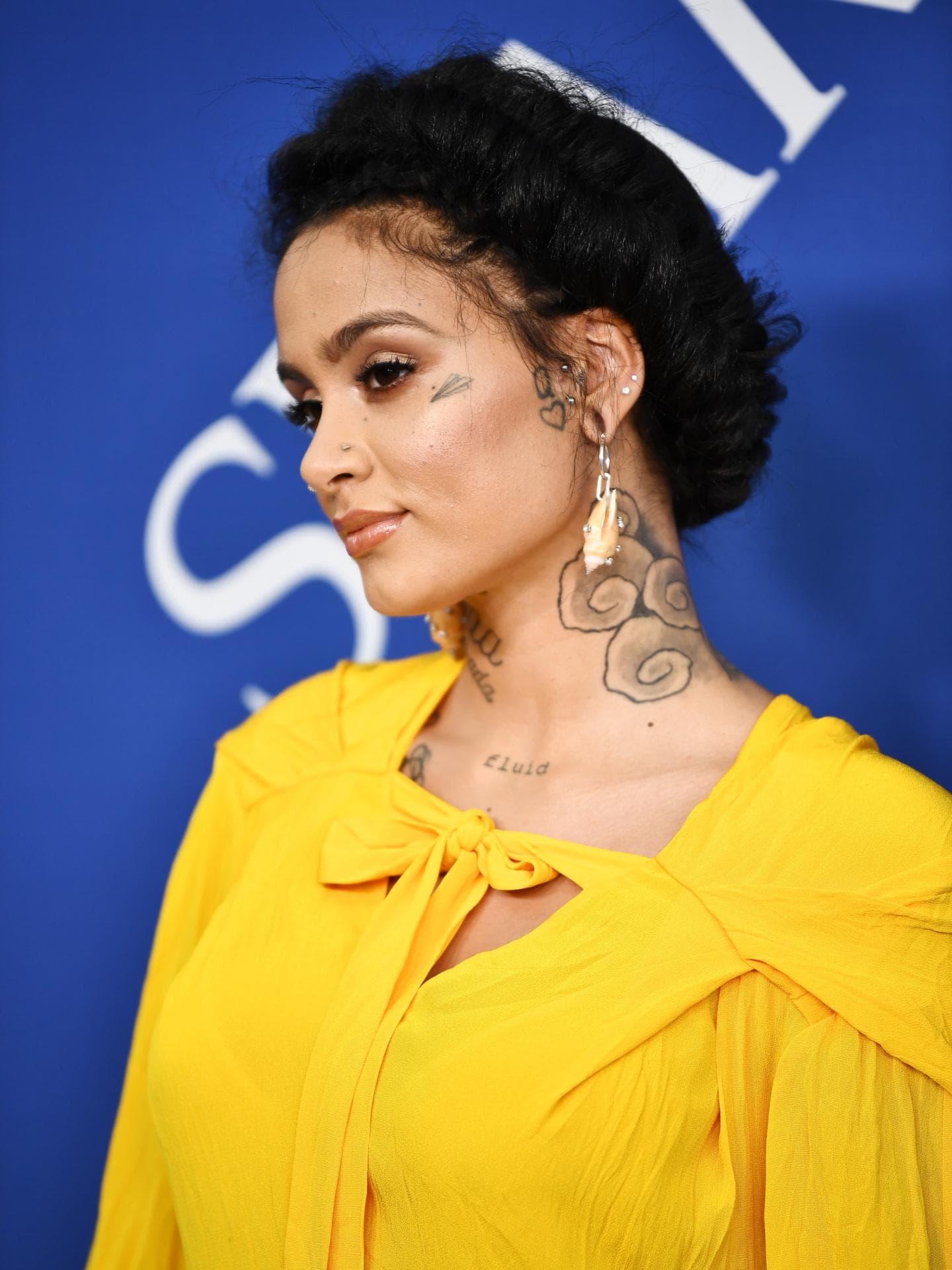 Kehlani Gesichtstattoo