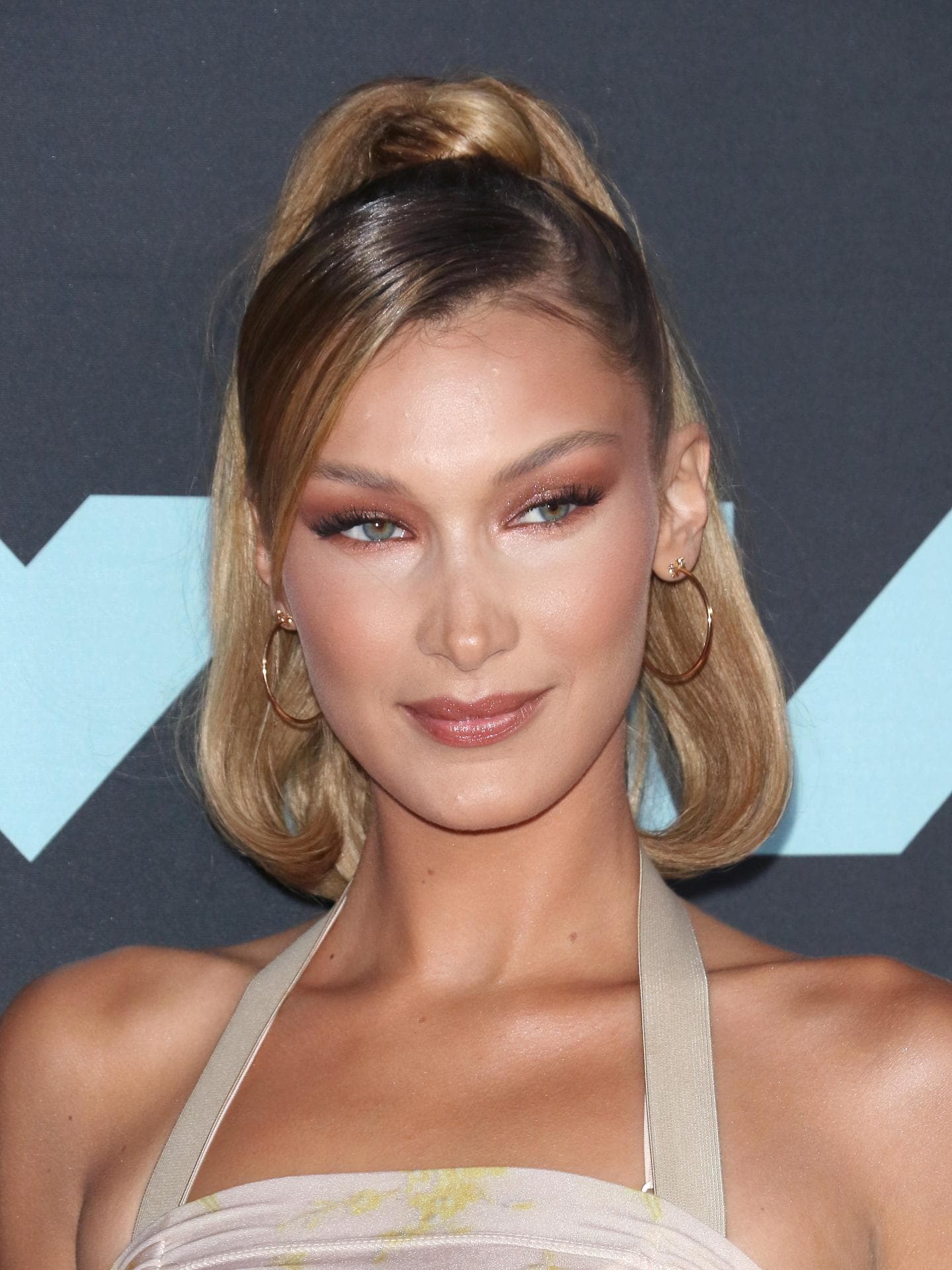 Bella Hadid Frisur