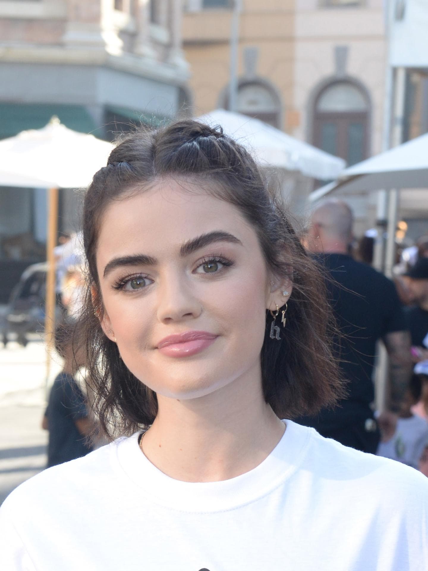 Lucy Hale Frisur