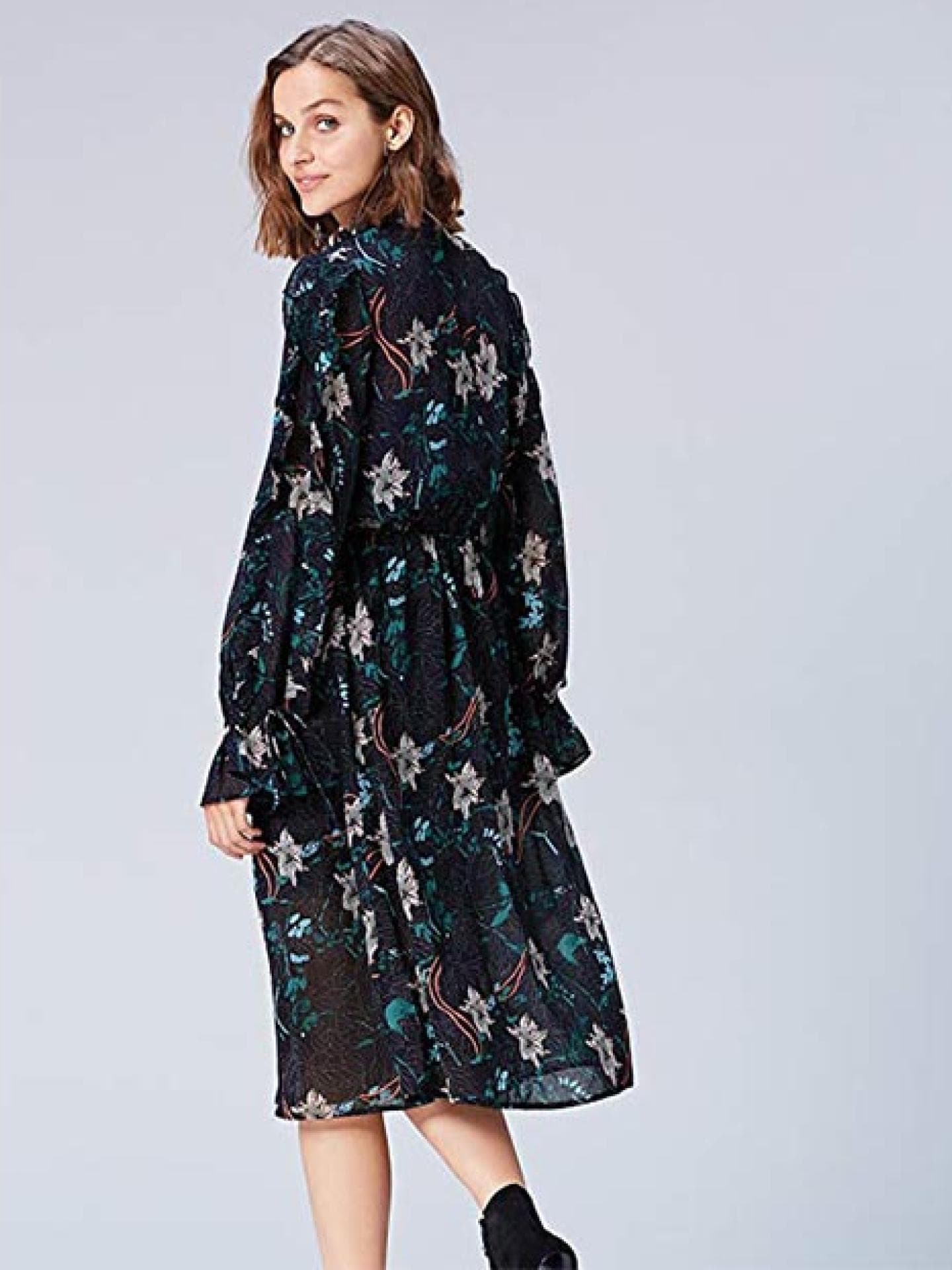 volantkleid