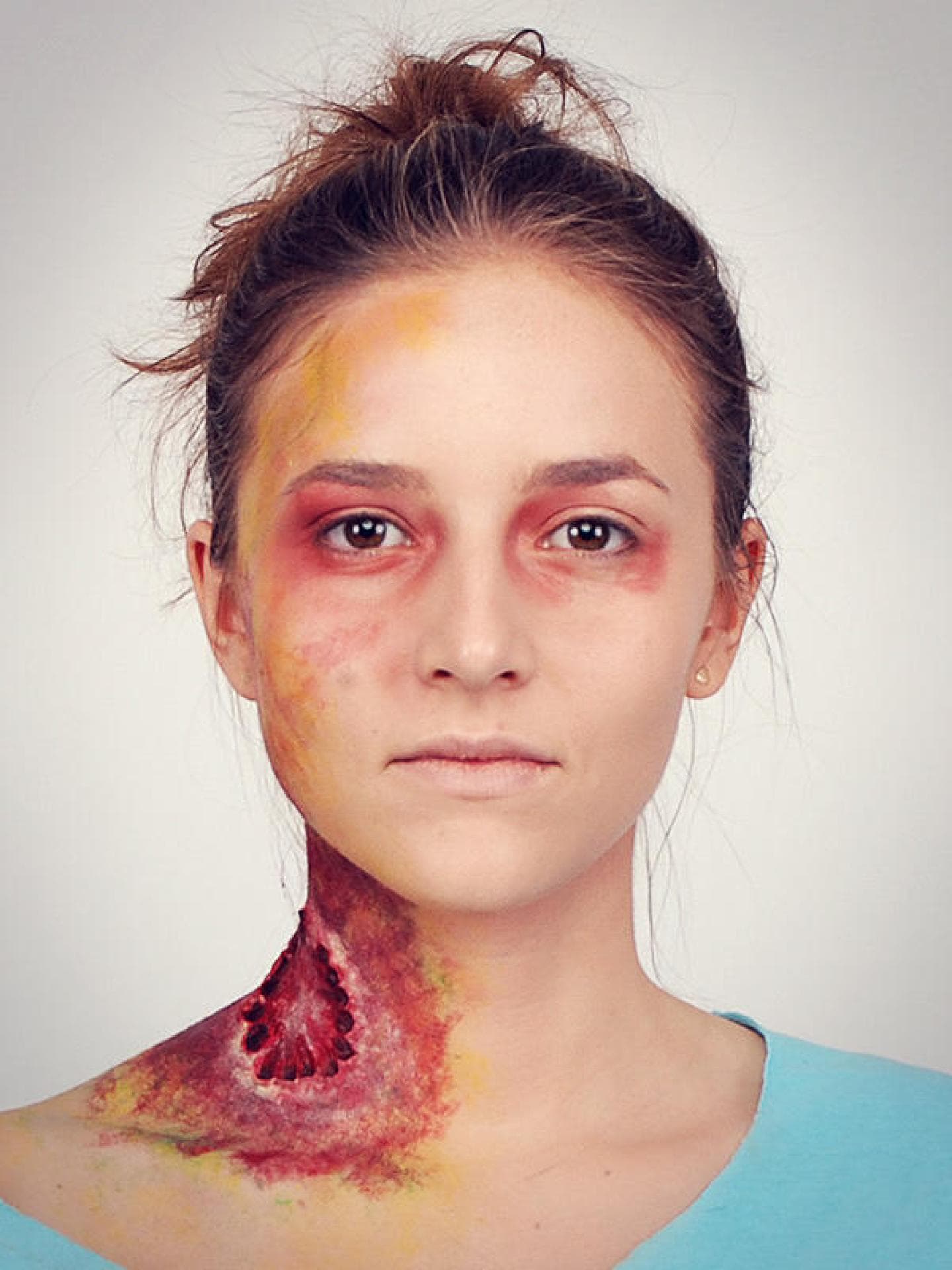 Zombie schminken Step 4
