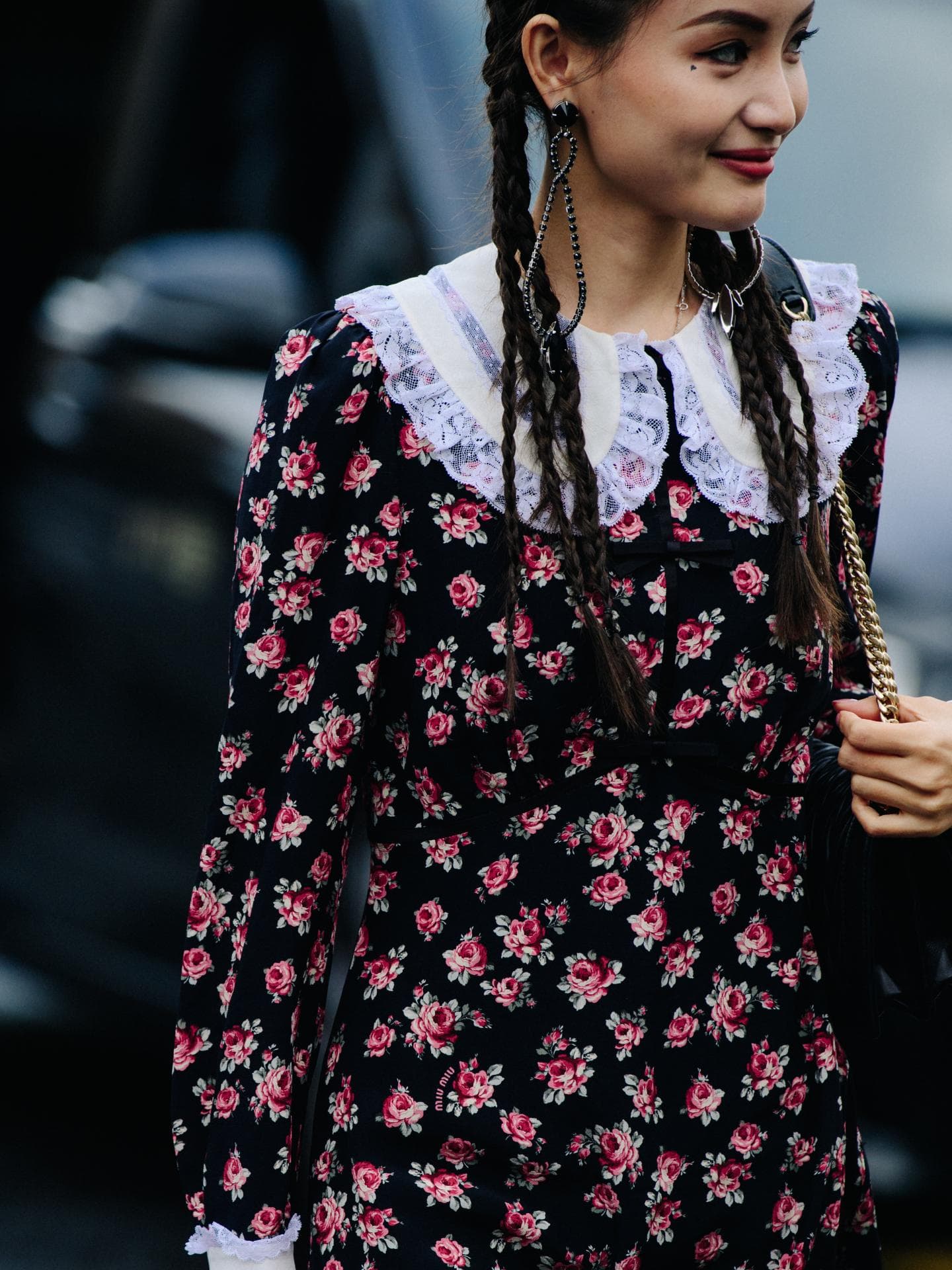 Romantischer Street Style
