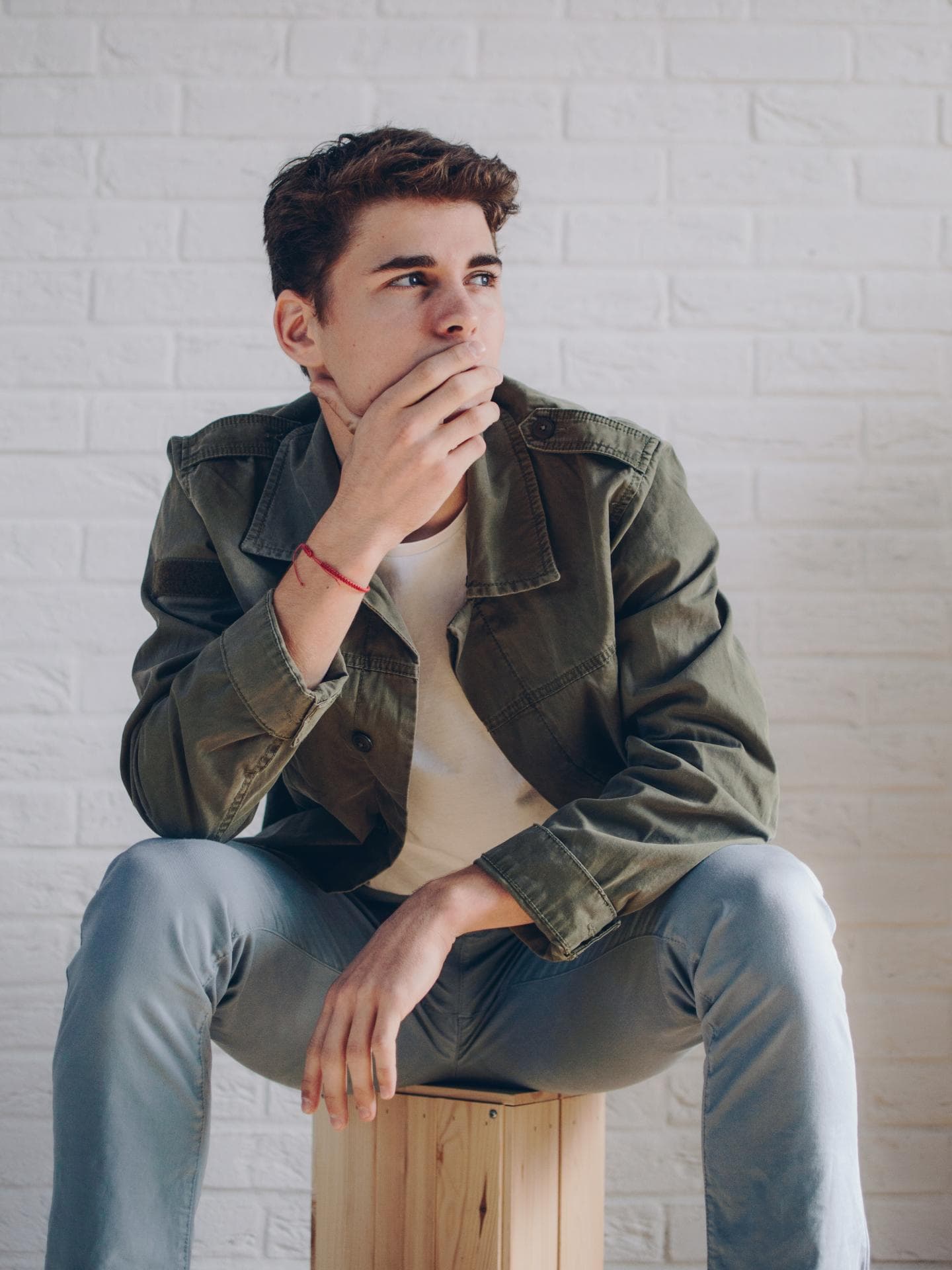 Denkender Mann