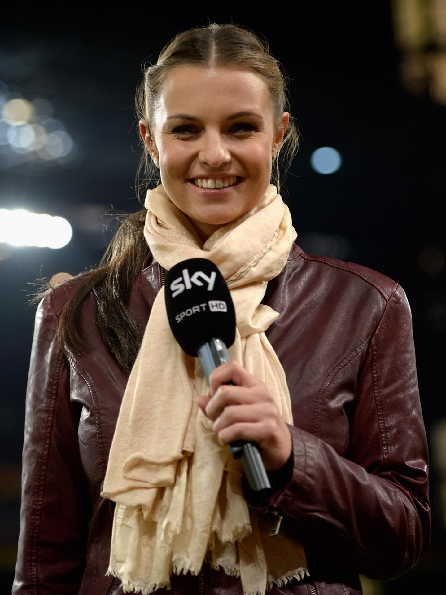 laura wontorra sky reportin