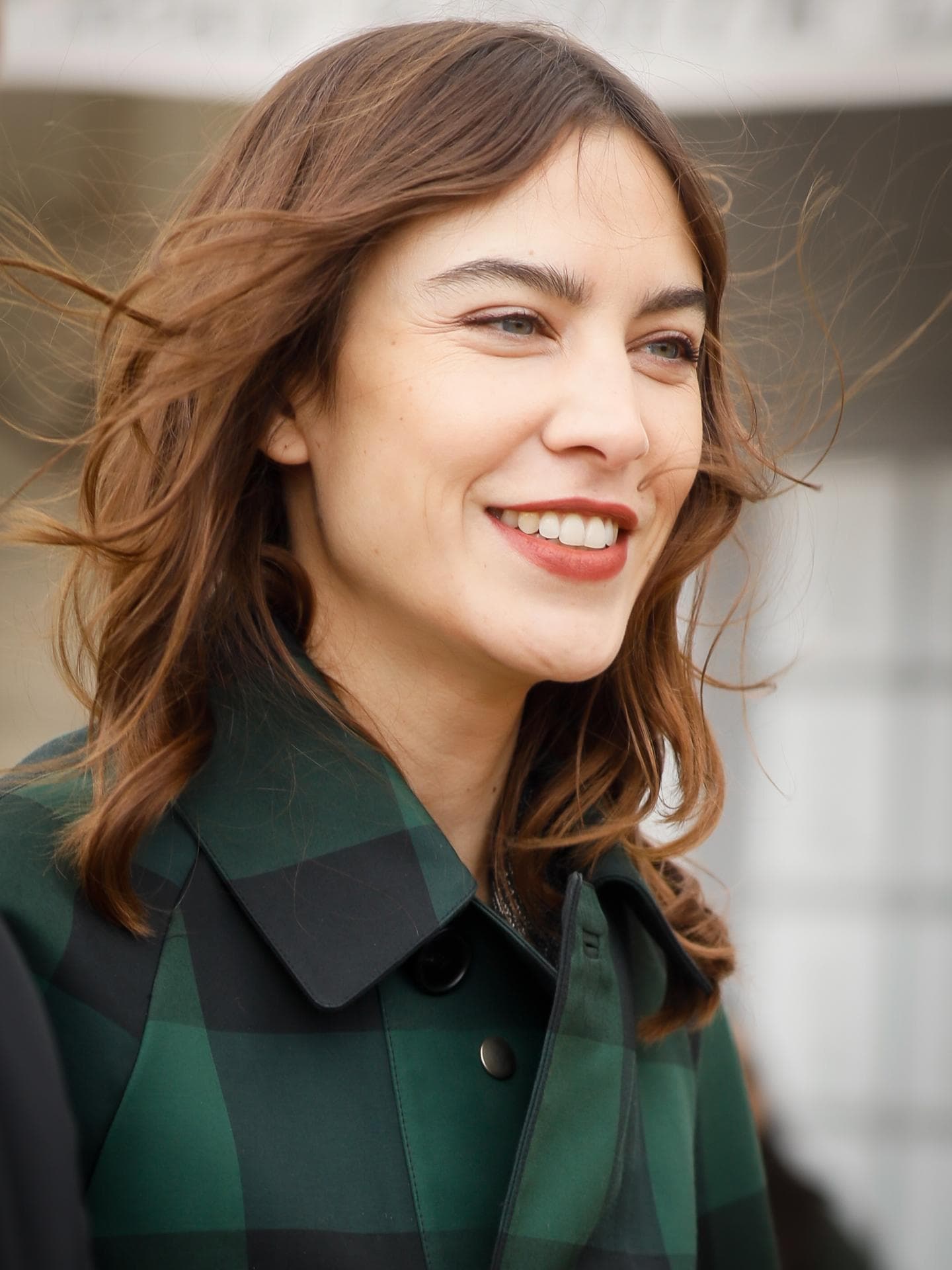 Alexa Chung natürlicher Lippenstift