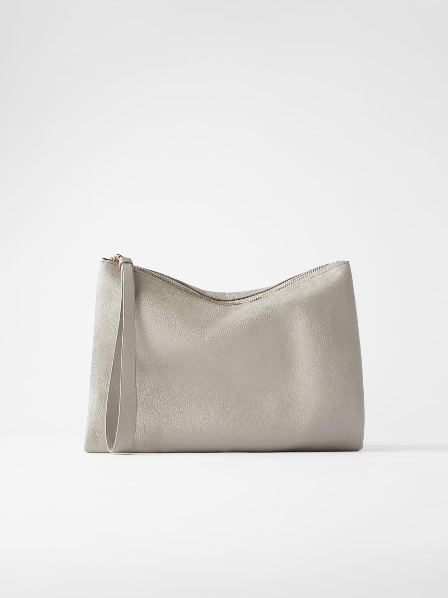CLUTCH AUS LEDER ZUM PERSONALISIEREN