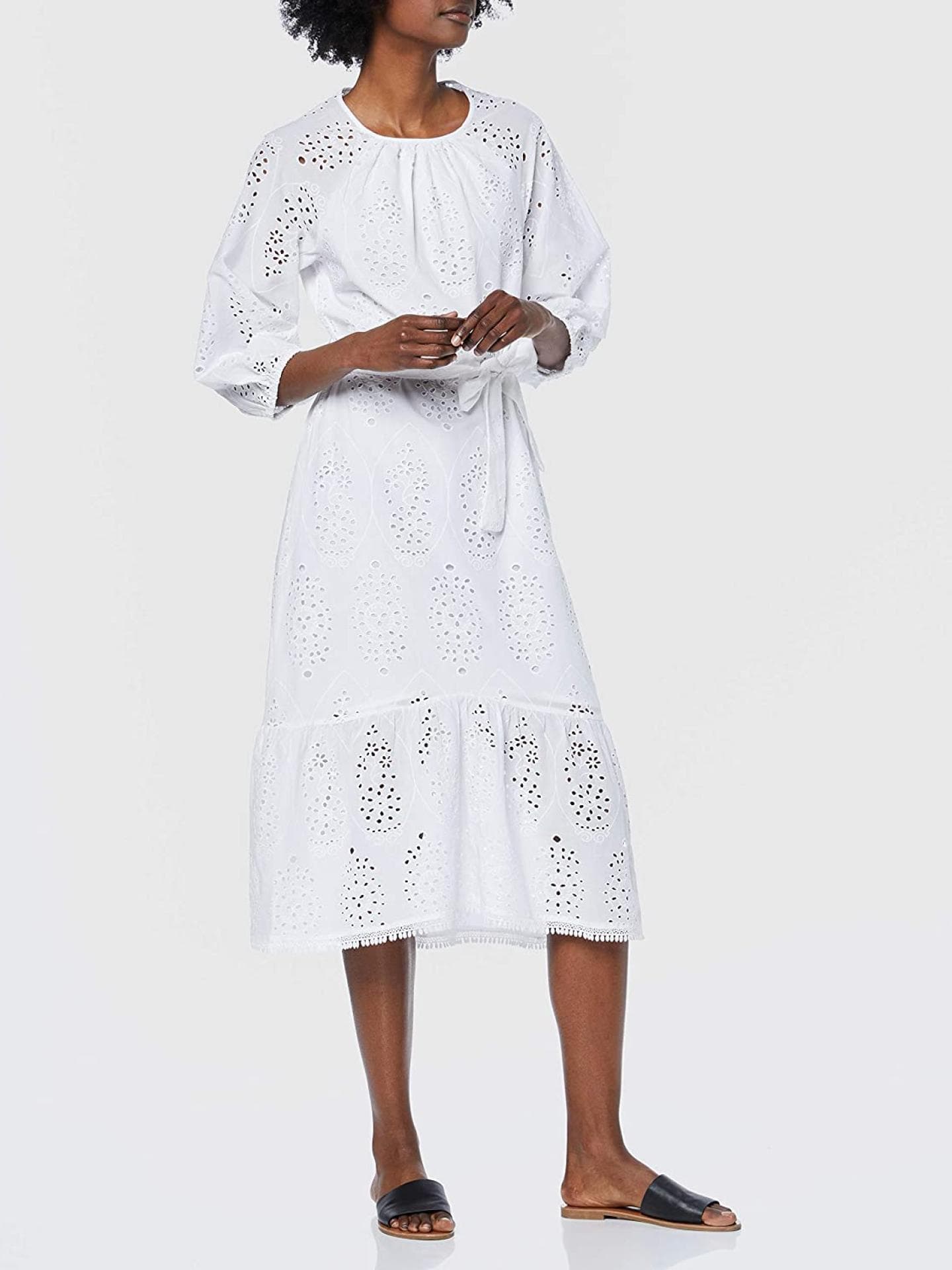 weißes Kleid
