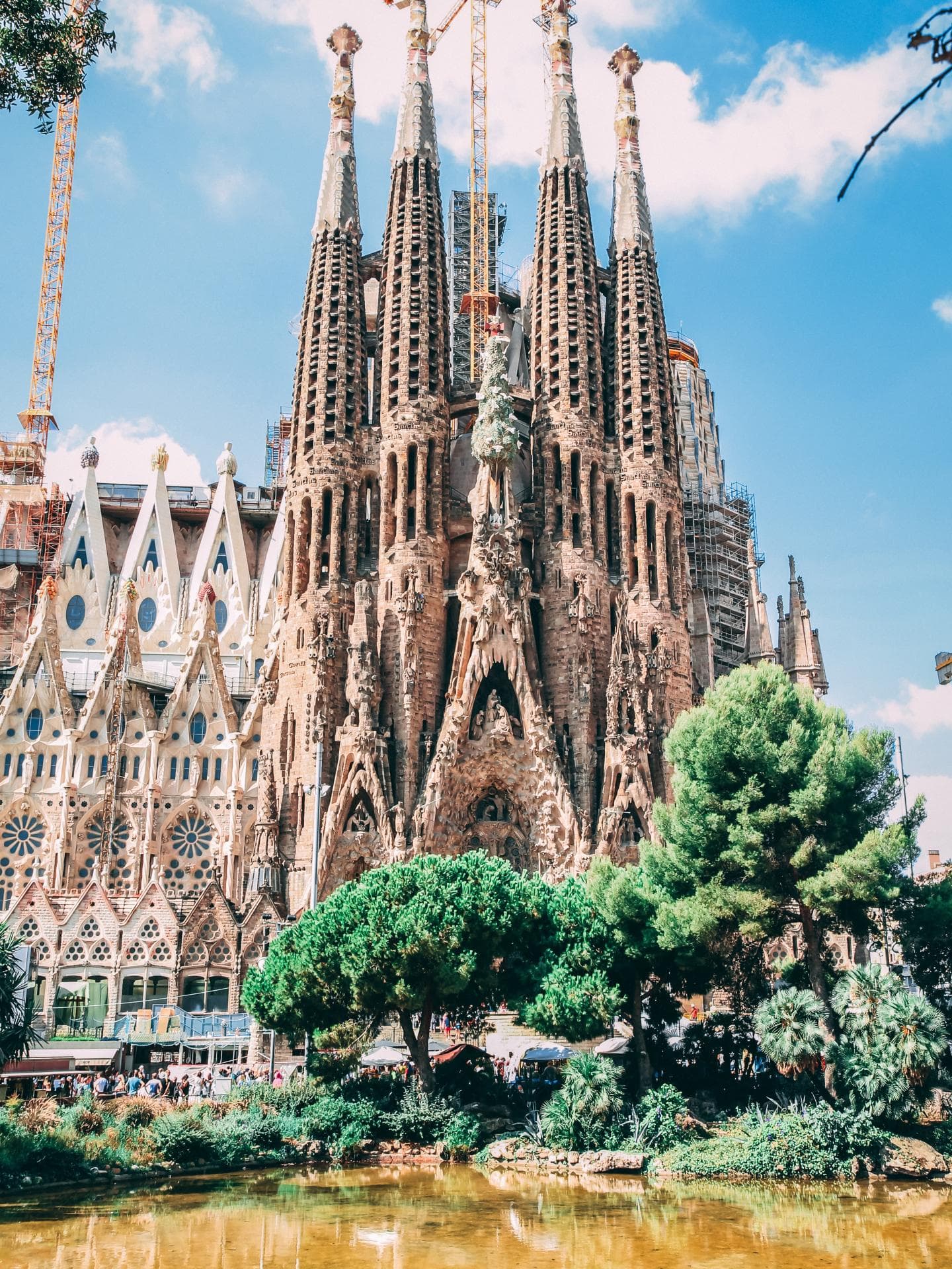 Spanien