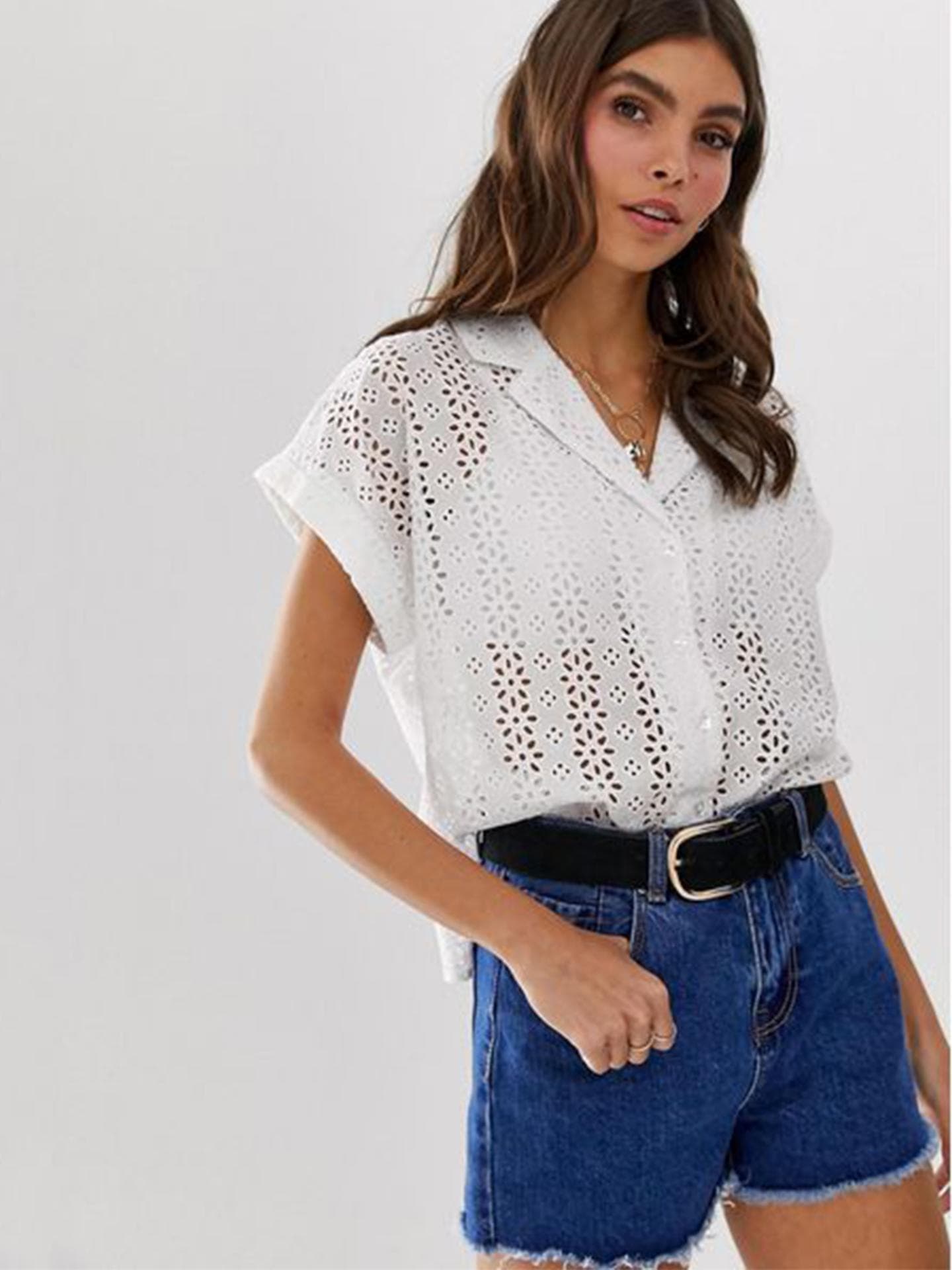 Bowling Bluse mit Lochspitze