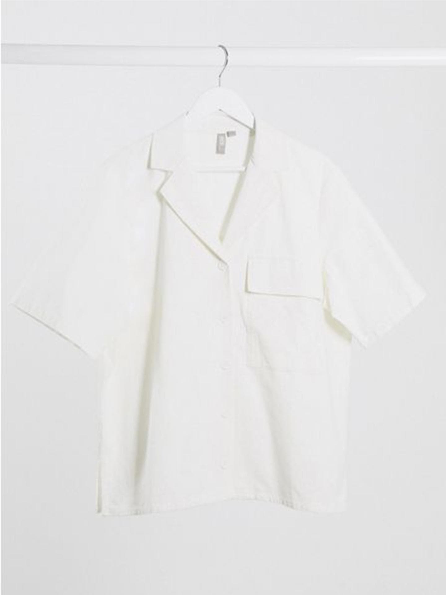 Weiße Bowling Bluse