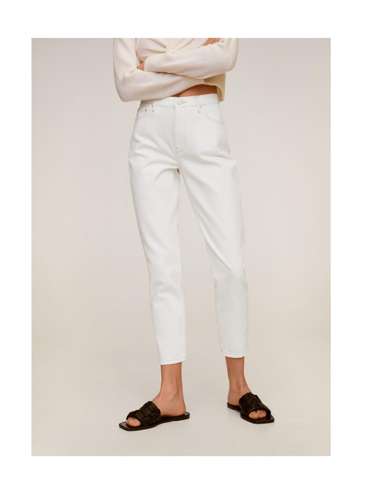 Mom-Fit Jeans in White Denim