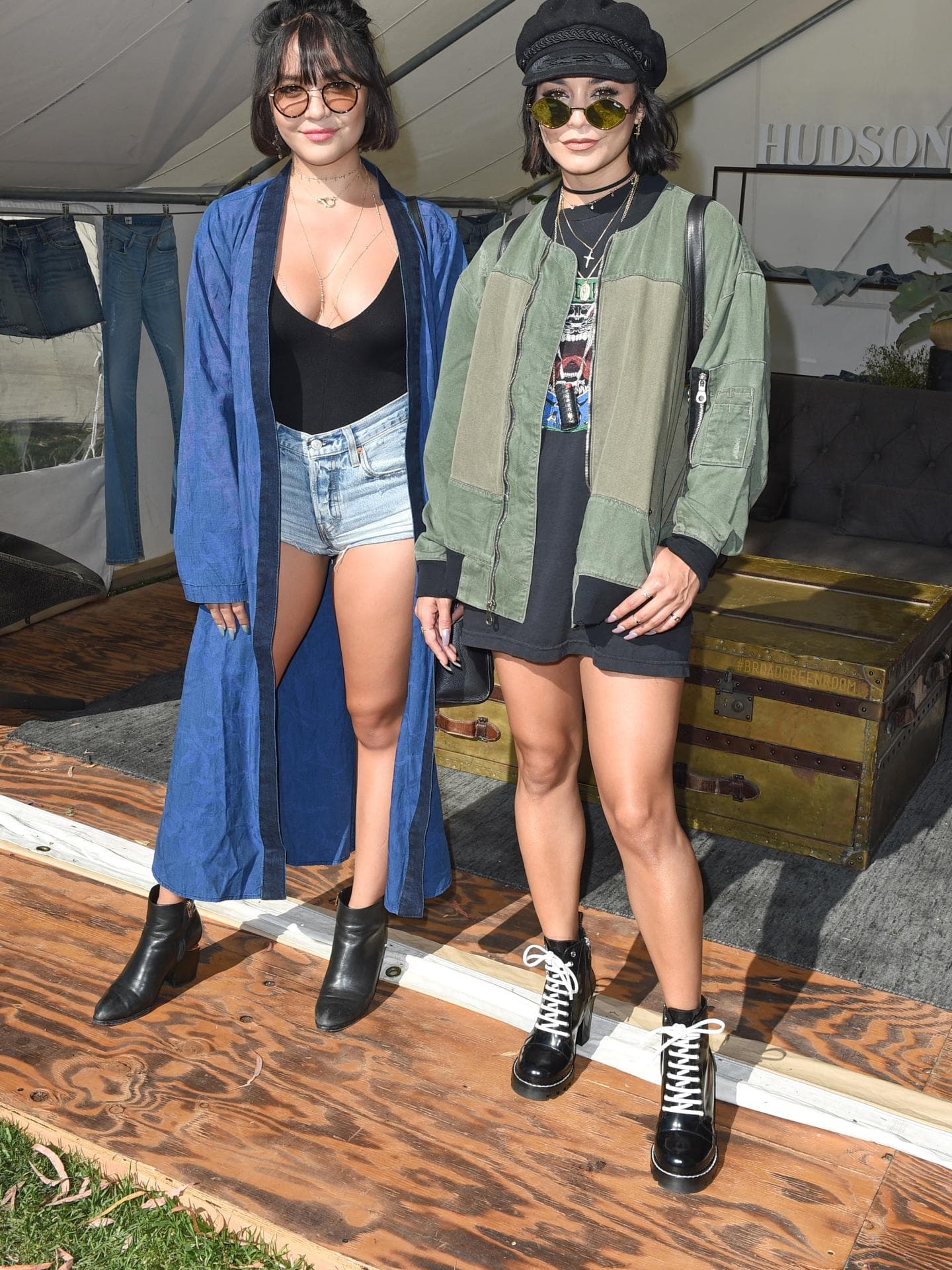 Stella und Vanessa Hudgens Stella und Vanessa Hudgens