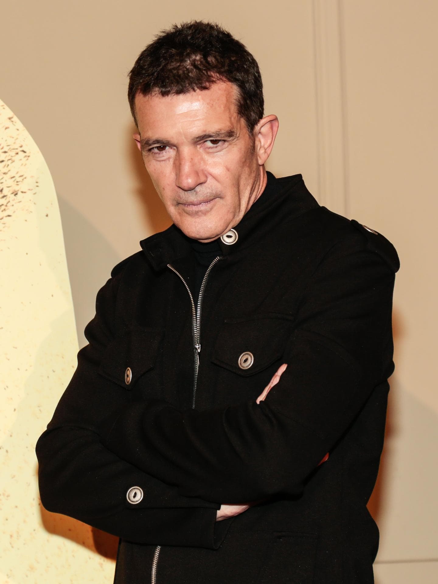 Antonio Banderas Corona Antonio Banderas Corona