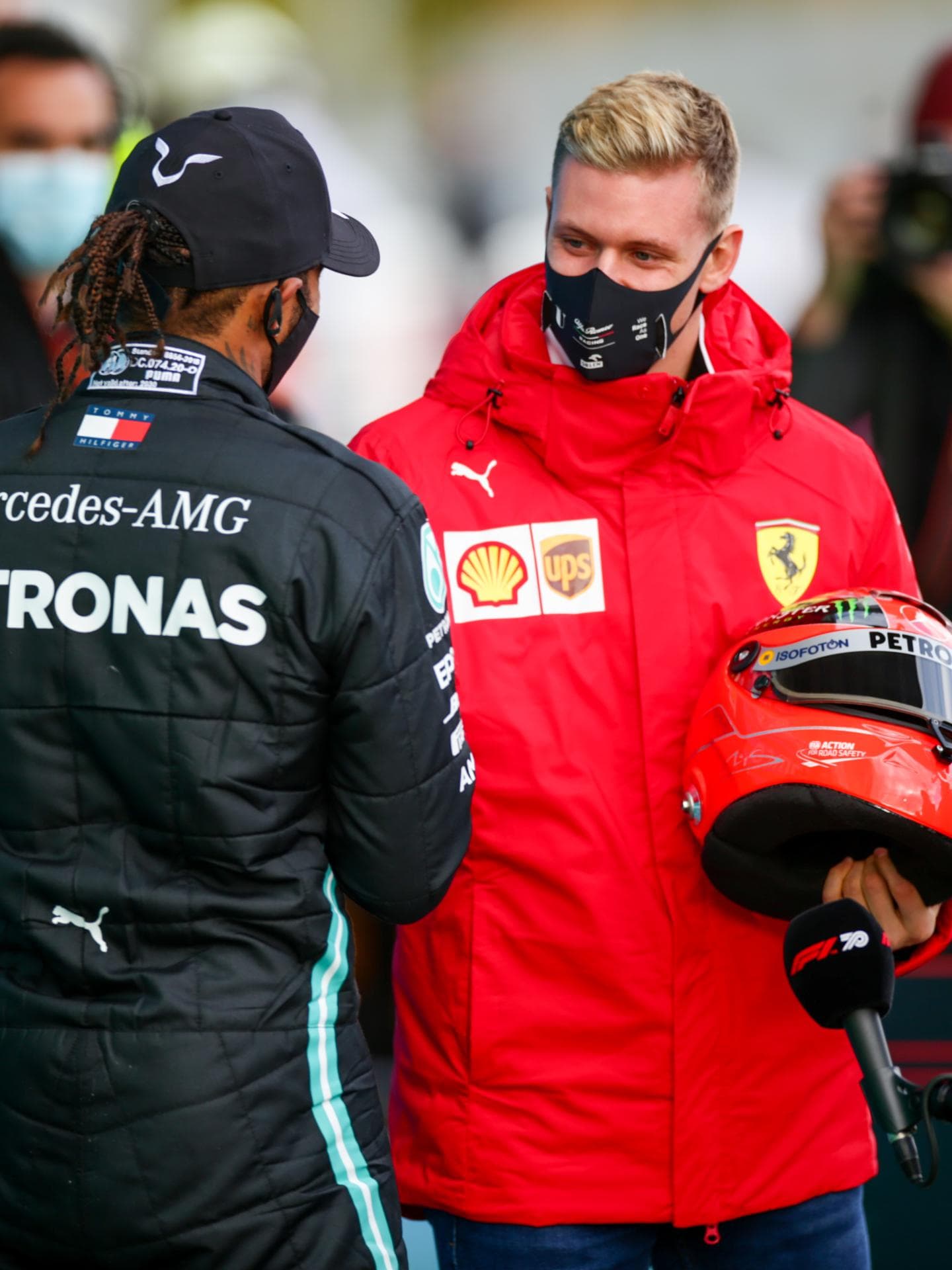 LEwis Hamilton Mick Schumacher 